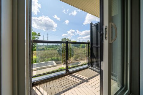 Photo 17 at 234 - 515 Kingbird Grove, Rouge E11, Toronto