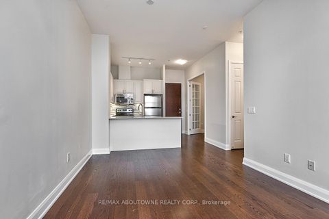 Photo 12 at 714 - 2480 PRINCE MICHAEL Drive, JC Joshua Creek, Oakville