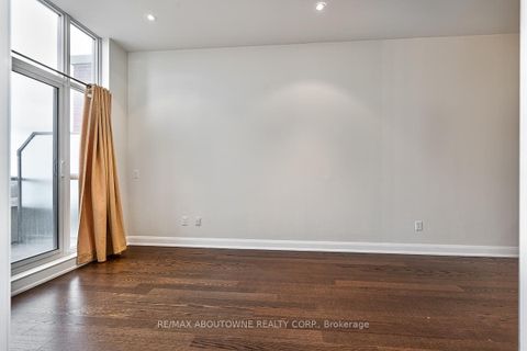 Photo 16 at 714 - 2480 PRINCE MICHAEL Drive, JC Joshua Creek, Oakville