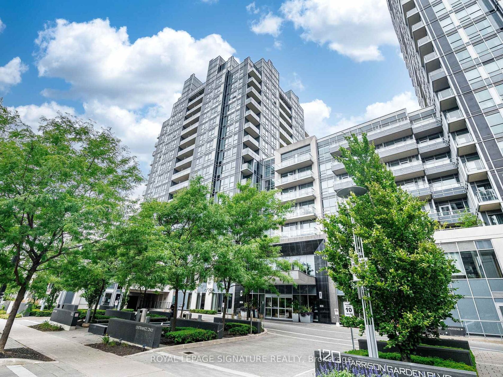 241 - 120 Harrison Garden Boulevard, Willowdale East, Toronto 