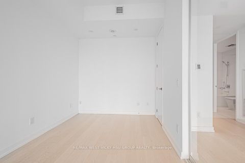 Photo 18 at 5302 - 488 University Avenue, Chinatown, Toronto Photo 18 at 5302 - 488 University Avenue, Chinatown, Toronto