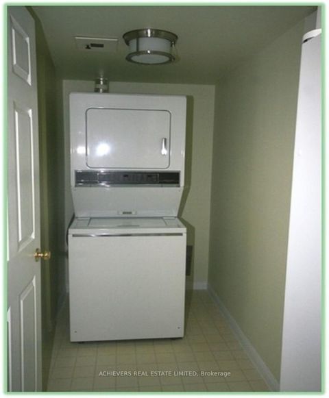 Photo 13 at 926 - 10 Guildwood Parkway, Guildwood, Toronto