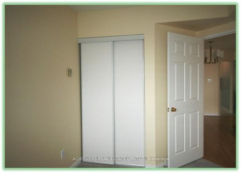 Photo 15 at 926 - 10 Guildwood Parkway, Guildwood, Toronto