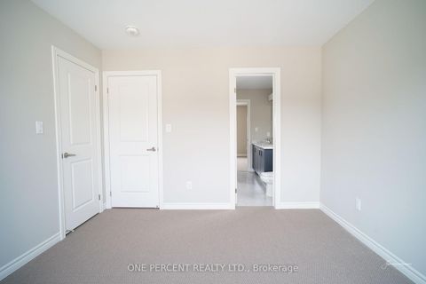 Photo 10 at 242 Springfield Crescent, Stayner, Clearview