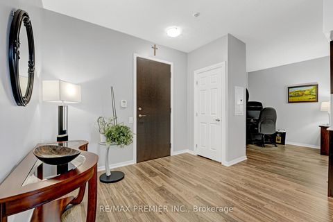 Photo 2 at 714 - 105 The Queensway, Swansea, Toronto