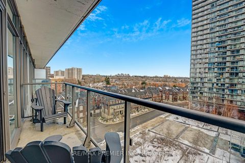 Photo 16 at 714 - 105 The Queensway, Swansea, Toronto