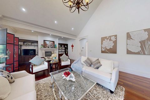 Photo 8 at 278 Wedgewood Drive, MO Morrison, Oakville