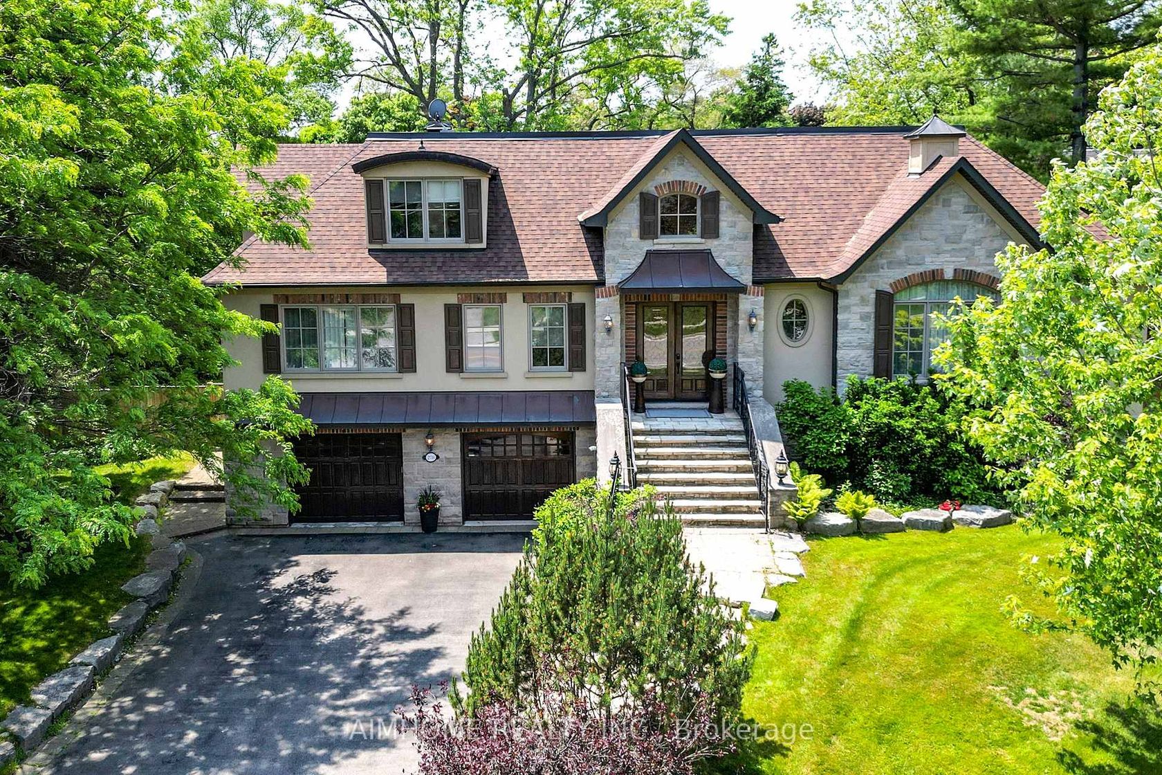 278 Wedgewood Drive, MO Morrison, Oakville 