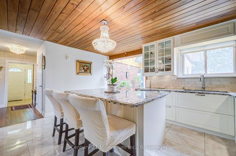 Photo 12 at 9 Thane Court, Pleasant View, Toronto