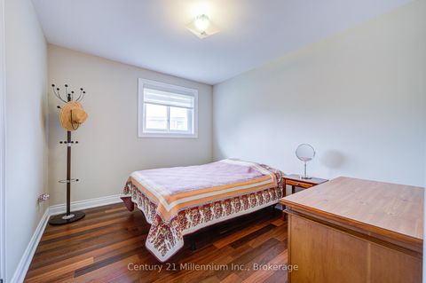Photo 17 at 9 Thane Court, Pleasant View, Toronto