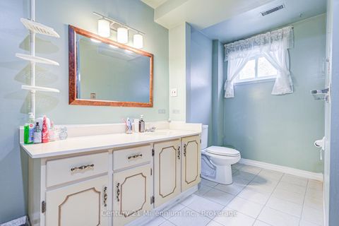 Photo 20 at 9 Thane Court, Pleasant View, Toronto