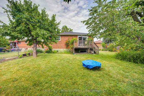 Photo 35 at 9 Thane Court, Pleasant View, Toronto
