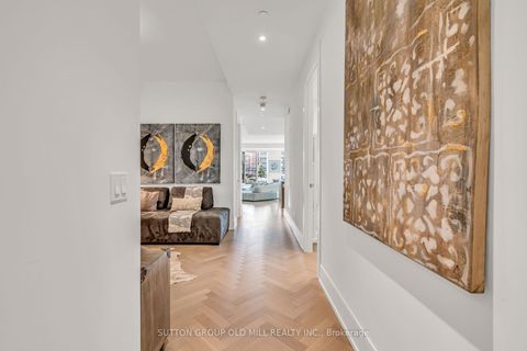 Photo 7 at 711 - 455 Wellington Street W, Waterfront Communities C1, Toronto