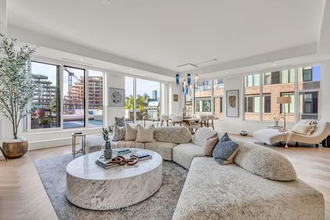 Photo 10 at 711 - 455 Wellington Street W, Waterfront Communities C1, Toronto
