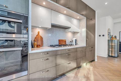 Photo 16 at 711 - 455 Wellington Street W, Waterfront Communities C1, Toronto