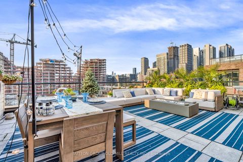 Photo 29 at 711 - 455 Wellington Street W, Waterfront Communities C1, Toronto