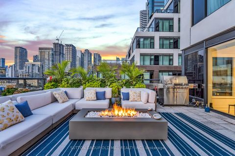 Photo 37 at 711 - 455 Wellington Street W, Waterfront Communities C1, Toronto