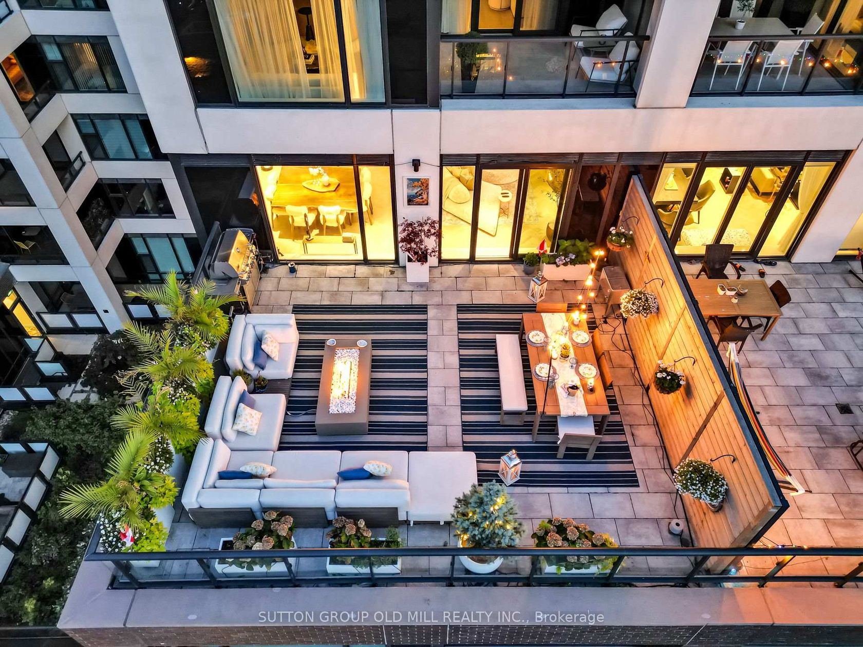 711 - 455 Wellington Street W, Waterfront Communities C1, Toronto 