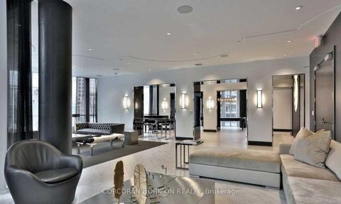 Photo 3 at 306 - 32 Davenport Road, Annex, Toronto