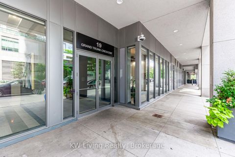 Photo 1 at #3903 - 19 Grand Trunk Crescent, Waterfront Communities C1, Toronto