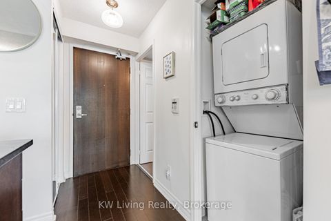 Photo 2 at #3903 - 19 Grand Trunk Crescent, Waterfront Communities C1, Toronto