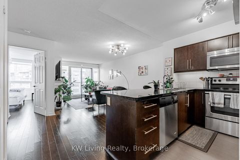 Photo 3 at #3903 - 19 Grand Trunk Crescent, Waterfront Communities C1, Toronto