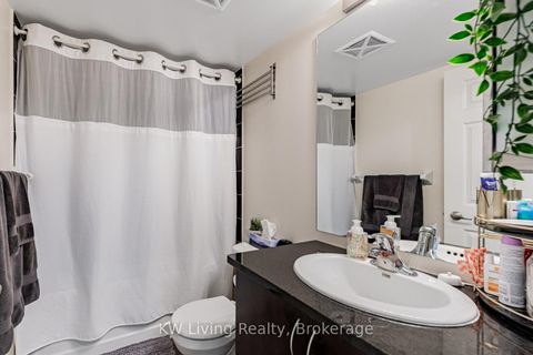 Photo 15 at #3903 - 19 Grand Trunk Crescent, Waterfront Communities C1, Toronto