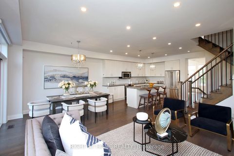 Photo 12 at 60 Duncombe Lane, South Richvale, Richmond Hill