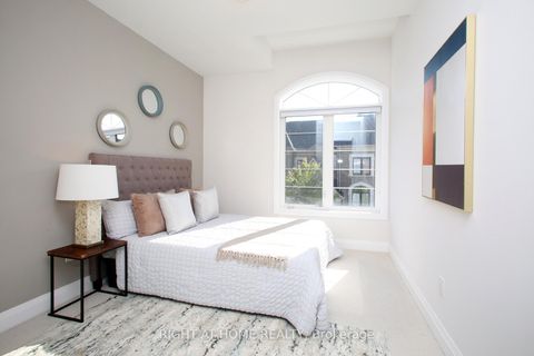 Photo 20 at 60 Duncombe Lane, South Richvale, Richmond Hill