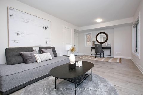 Photo 23 at 60 Duncombe Lane, South Richvale, Richmond Hill