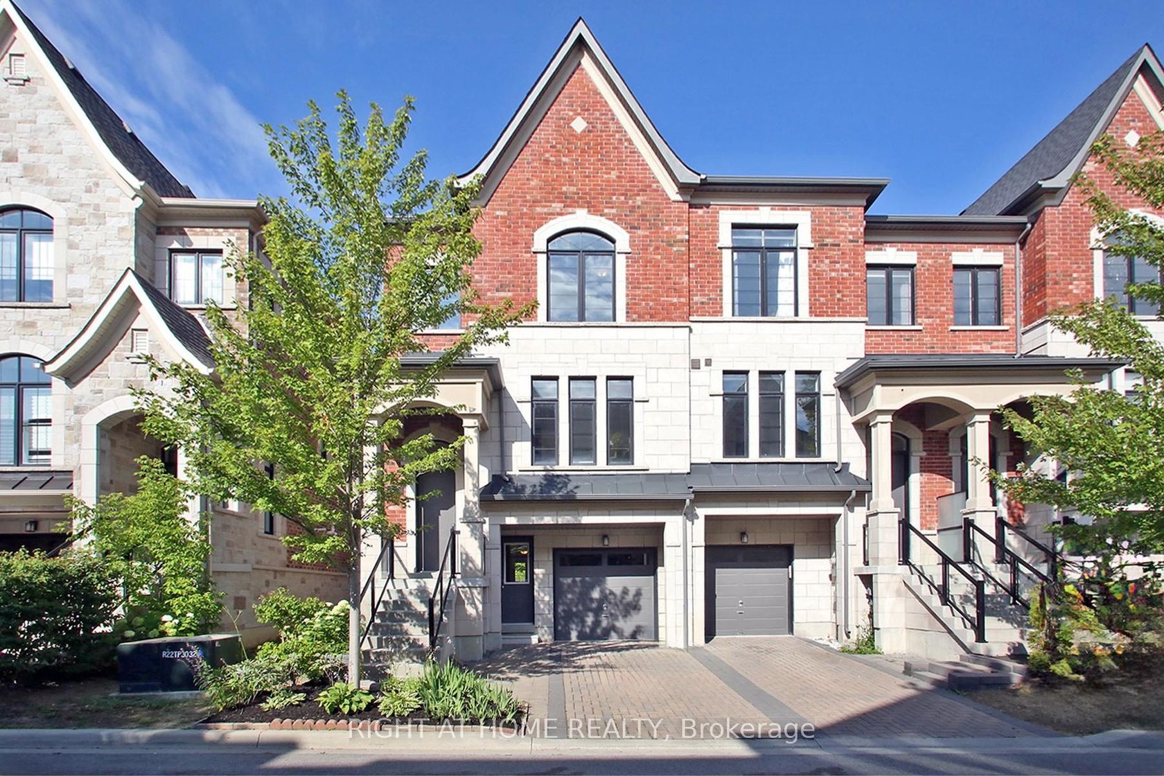 60 Duncombe Lane, South Richvale, Richmond Hill 