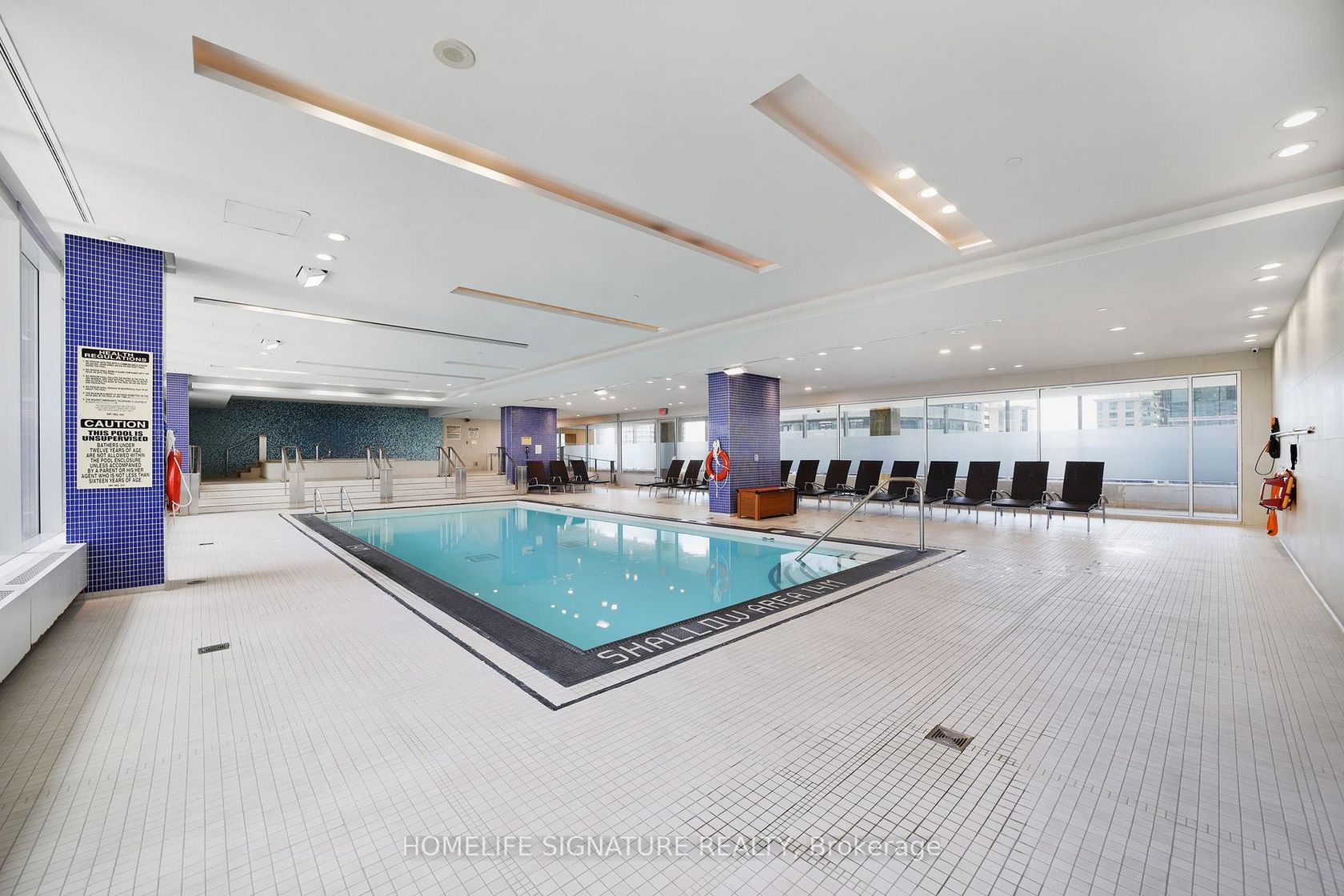 Photo 19 at 1506 - 55 Bremner Boulevard, Waterfront Communities C1, Toronto Photo 19 at 1506 - 55 Bremner Boulevard, Waterfront Communities C1, Toronto