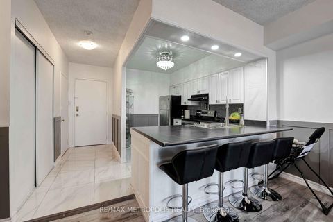 Photo 7 at 1011 - 410 Mclevin Avenue, Malvern, Toronto