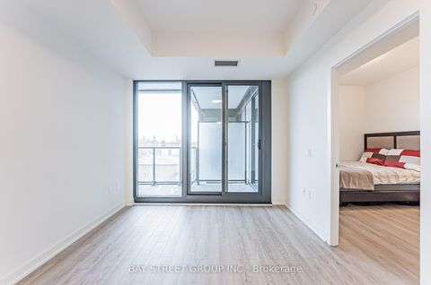 Photo 14 at 526 - 250 Lawrence Avenue W, Lawrence Park North, Toronto