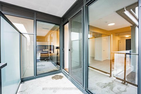 Photo 15 at 526 - 250 Lawrence Avenue W, Lawrence Park North, Toronto