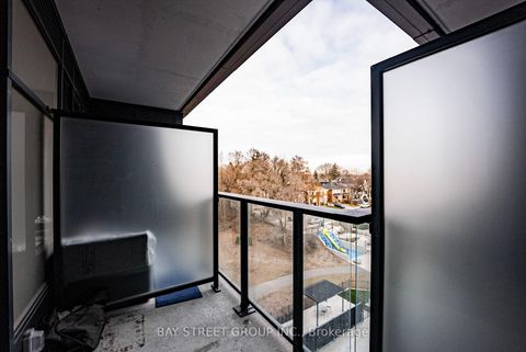 Photo 16 at 526 - 250 Lawrence Avenue W, Lawrence Park North, Toronto