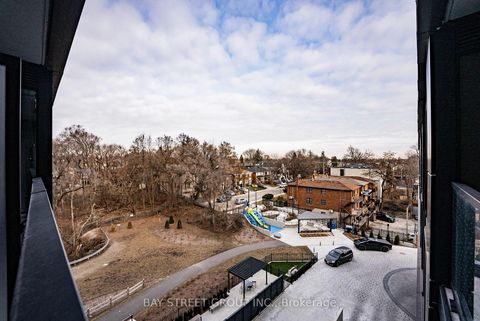 Photo 17 at 526 - 250 Lawrence Avenue W, Lawrence Park North, Toronto