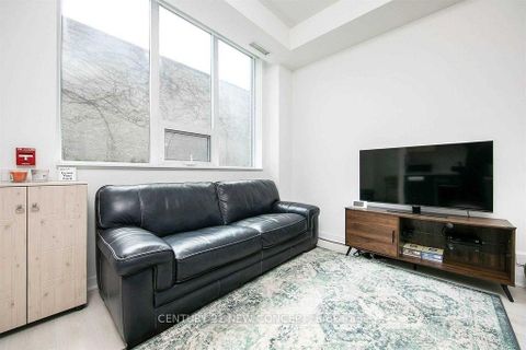 Photo 6 at TH101 - 120 Parliament Street, Moss Park, Toronto
