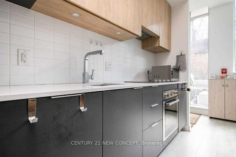 Photo 8 at TH101 - 120 Parliament Street, Moss Park, Toronto