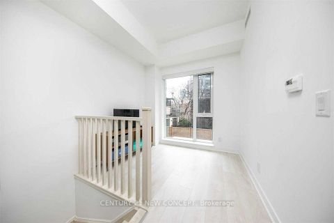Photo 18 at TH101 - 120 Parliament Street, Moss Park, Toronto