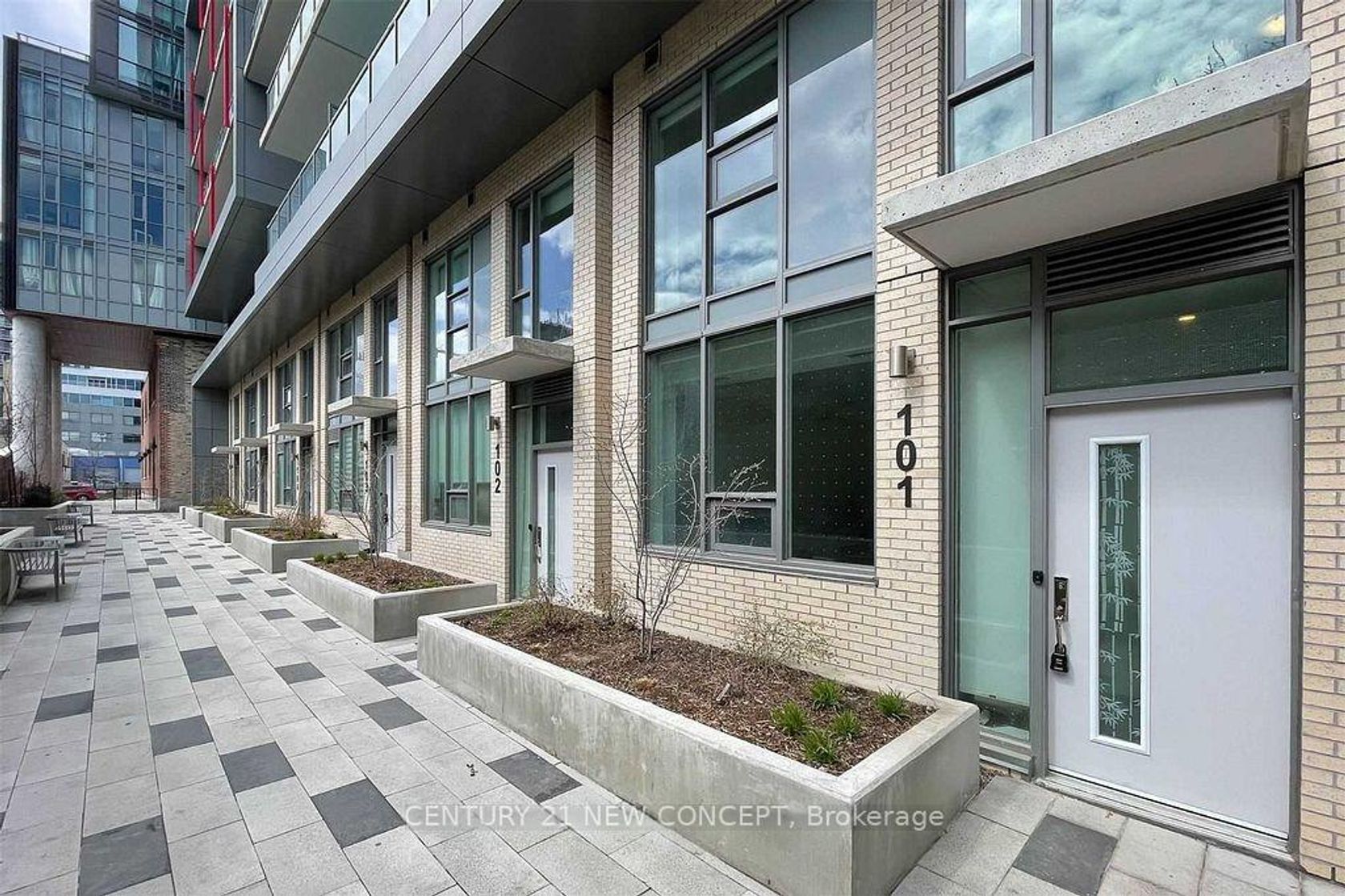 TH101 - 120 Parliament Street, Moss Park, Toronto 