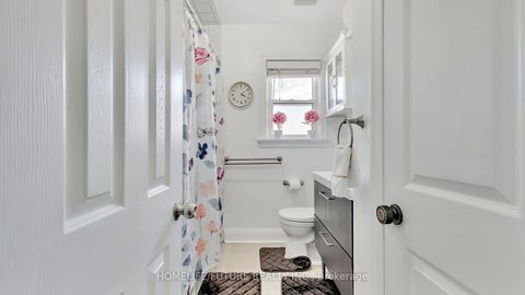 Photo 17 at 6 De Quincy Boulevard, Clanton Park, Toronto