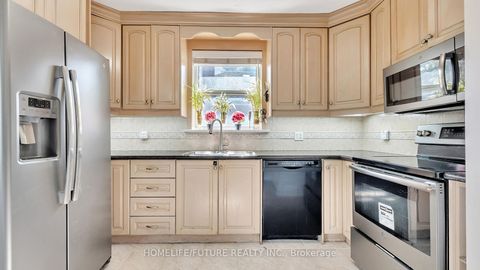 Photo 25 at 6 De Quincy Boulevard, Clanton Park, Toronto
