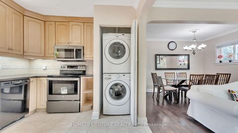 Photo 26 at 6 De Quincy Boulevard, Clanton Park, Toronto