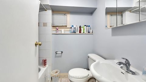 Photo 32 at 6 De Quincy Boulevard, Clanton Park, Toronto