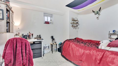 Photo 37 at 6 De Quincy Boulevard, Clanton Park, Toronto