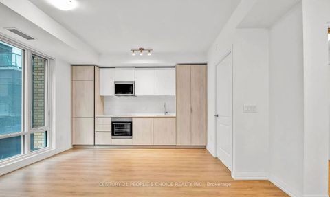 Photo 4 at 602 - 8 Widmer Street, Waterfront Communities C1, Toronto