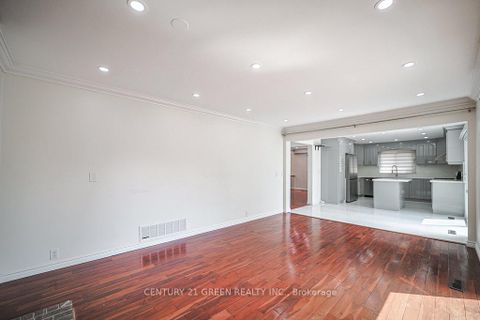 Photo 13 at 236 Ingleton Boulevard, Milliken, Toronto