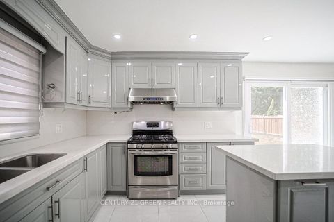 Photo 15 at 236 Ingleton Boulevard, Milliken, Toronto