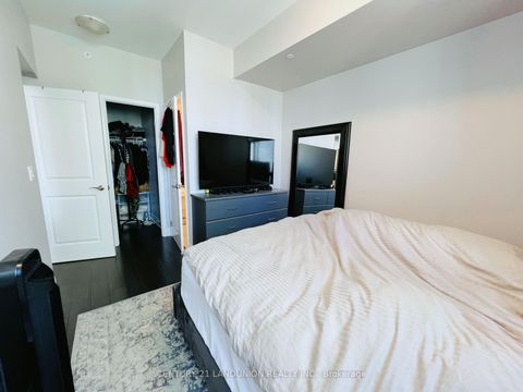 Photo 11 at 1305 - 2900 Highway 7 Road, Concord, Vaughan